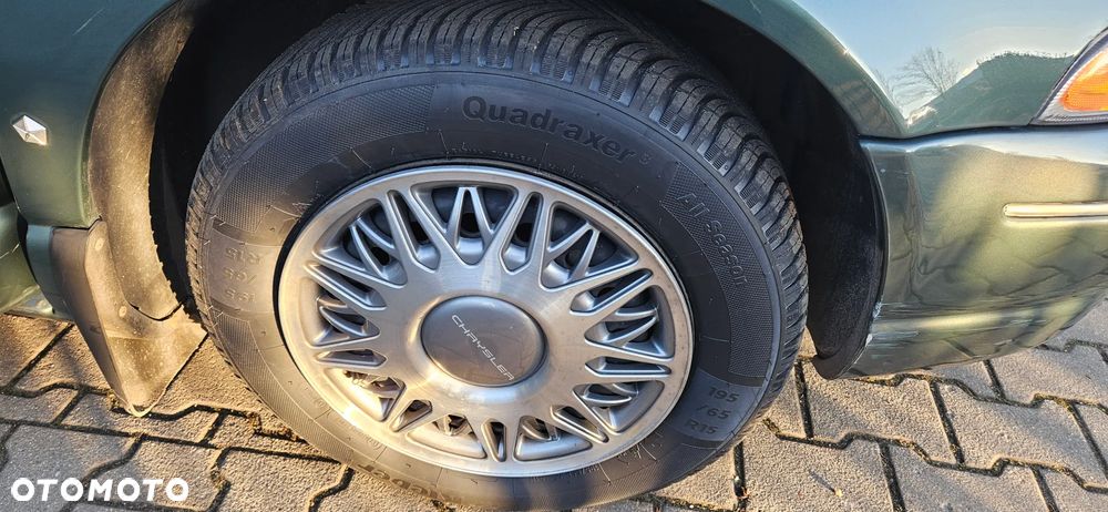 Chrysler Stratus - 25