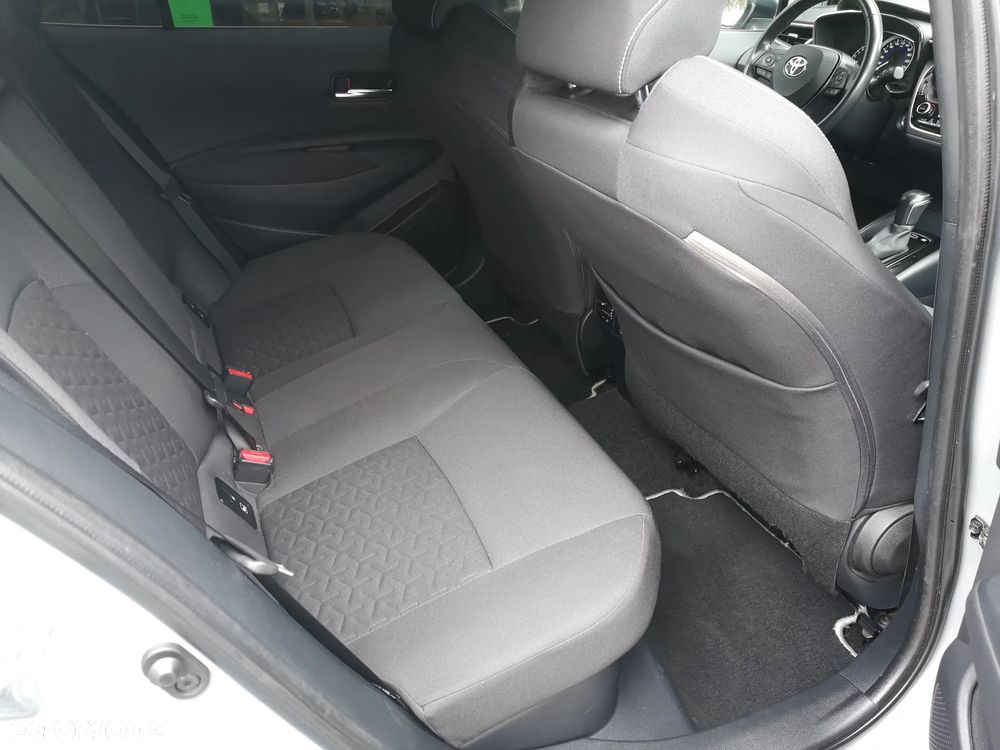 Toyota Corolla 1.8 Hybrid Active - 24