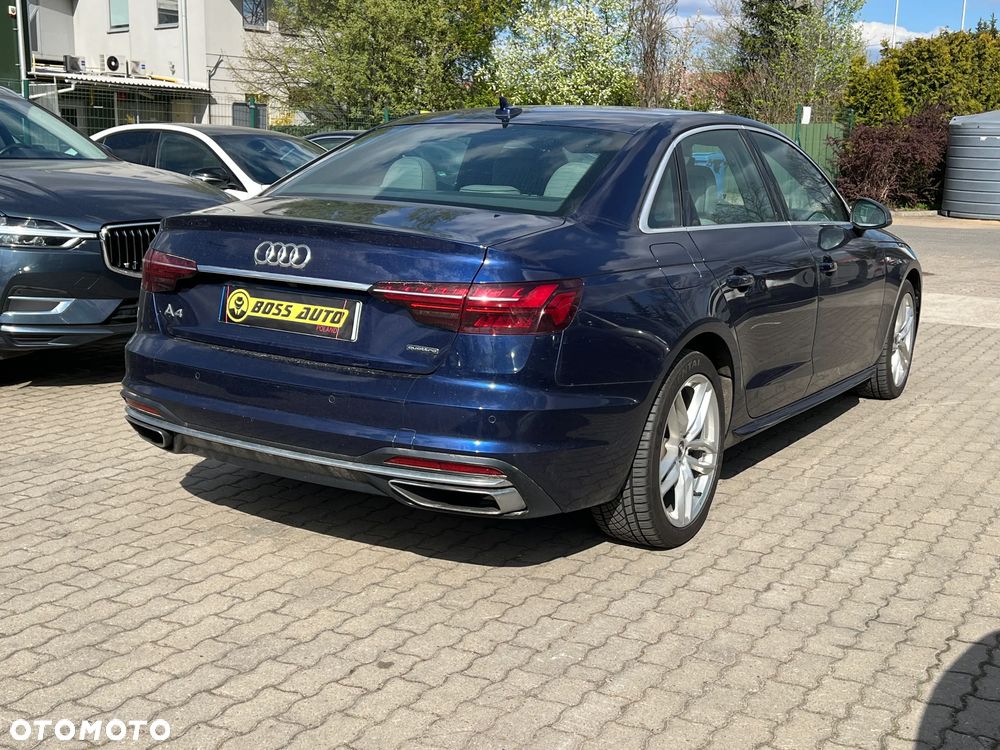 Audi A4 Limousine - 9