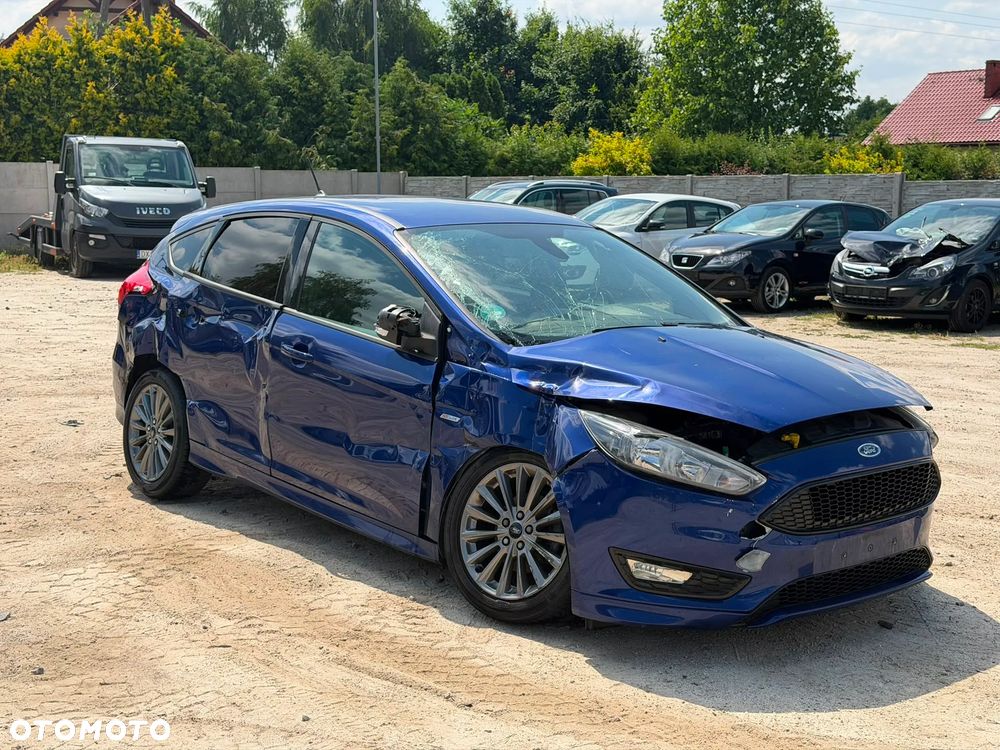 Ford Focus - 11
