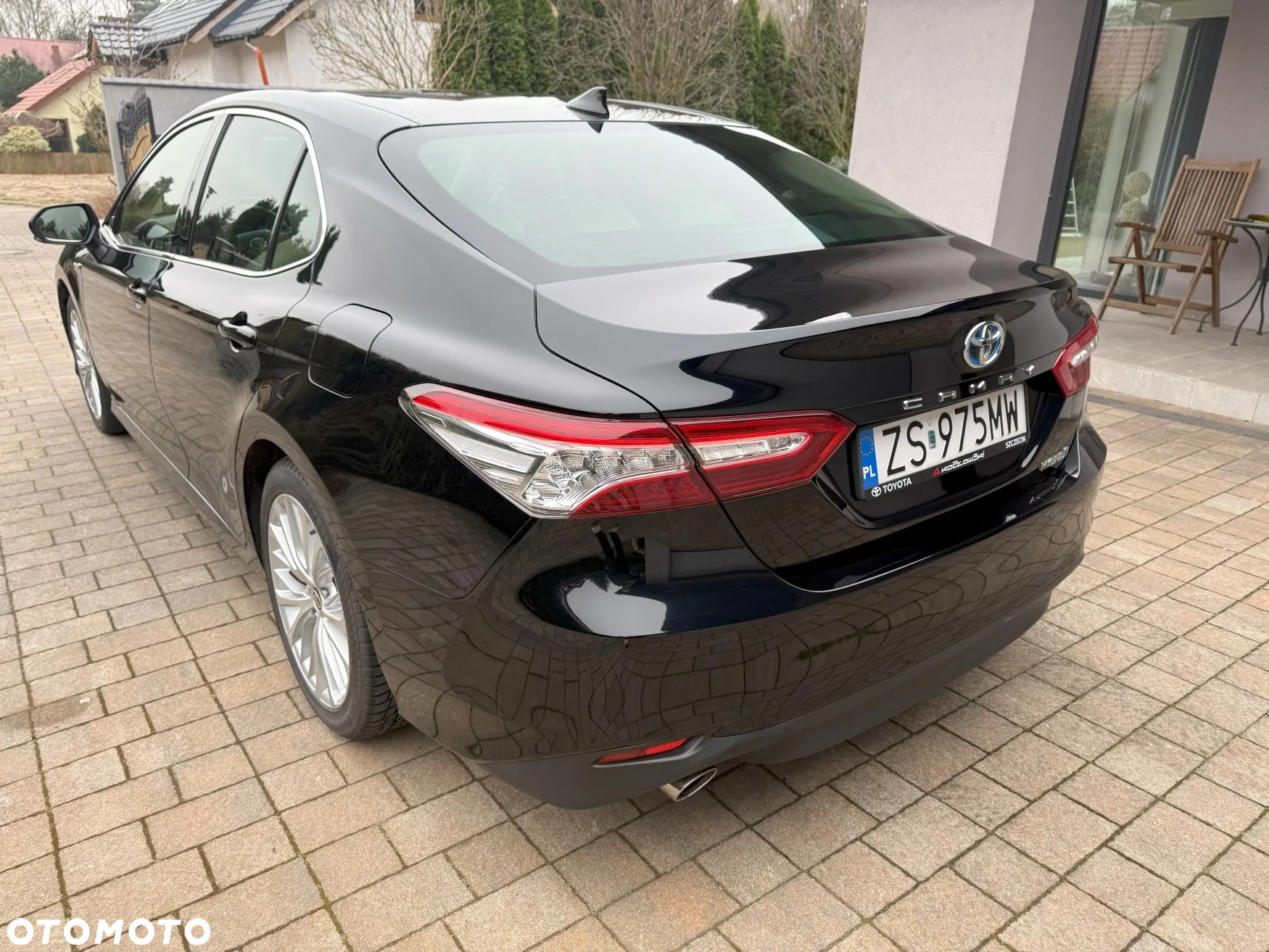 Toyota Camry 2.5 Hybrid Executive CVT - 10