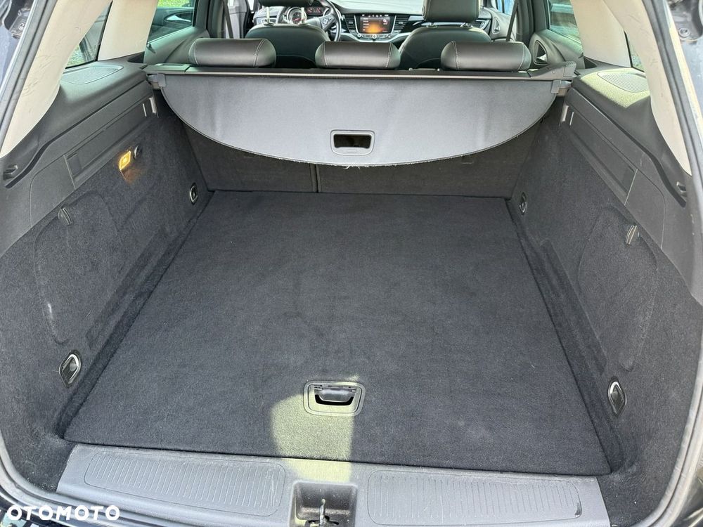 Opel Astra 1.4 T GPF Elite S&S - 22