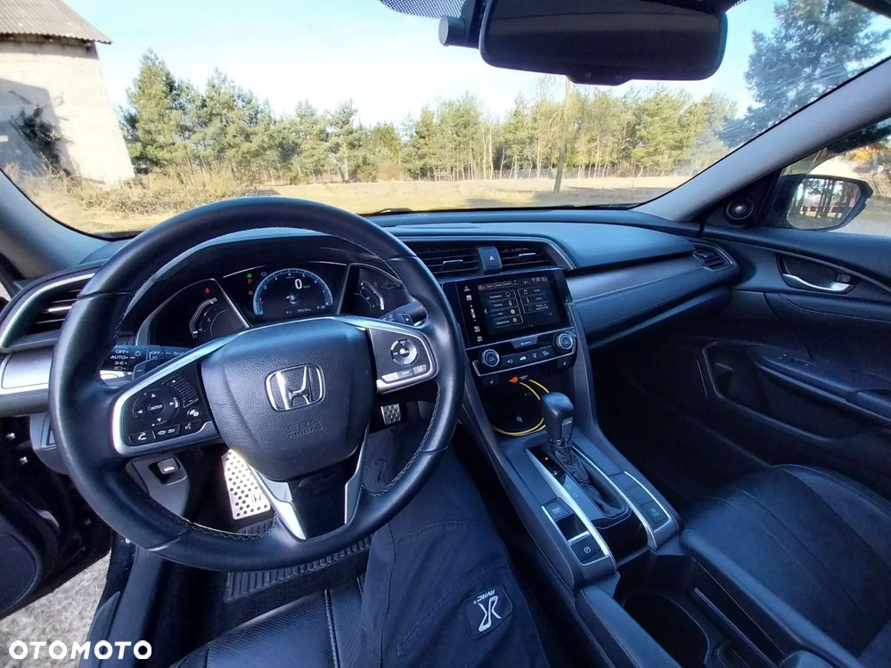 Honda Civic 1.5 T Elegance CVT - 33