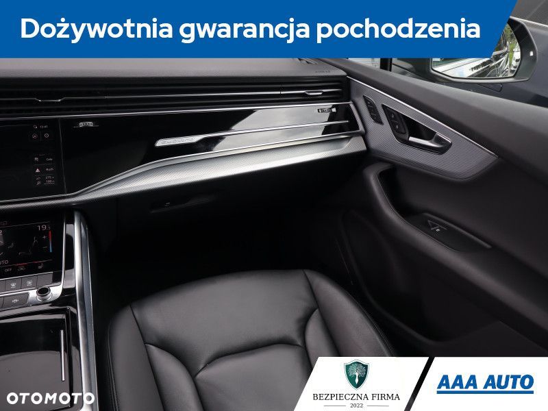 Audi Q7 - 10