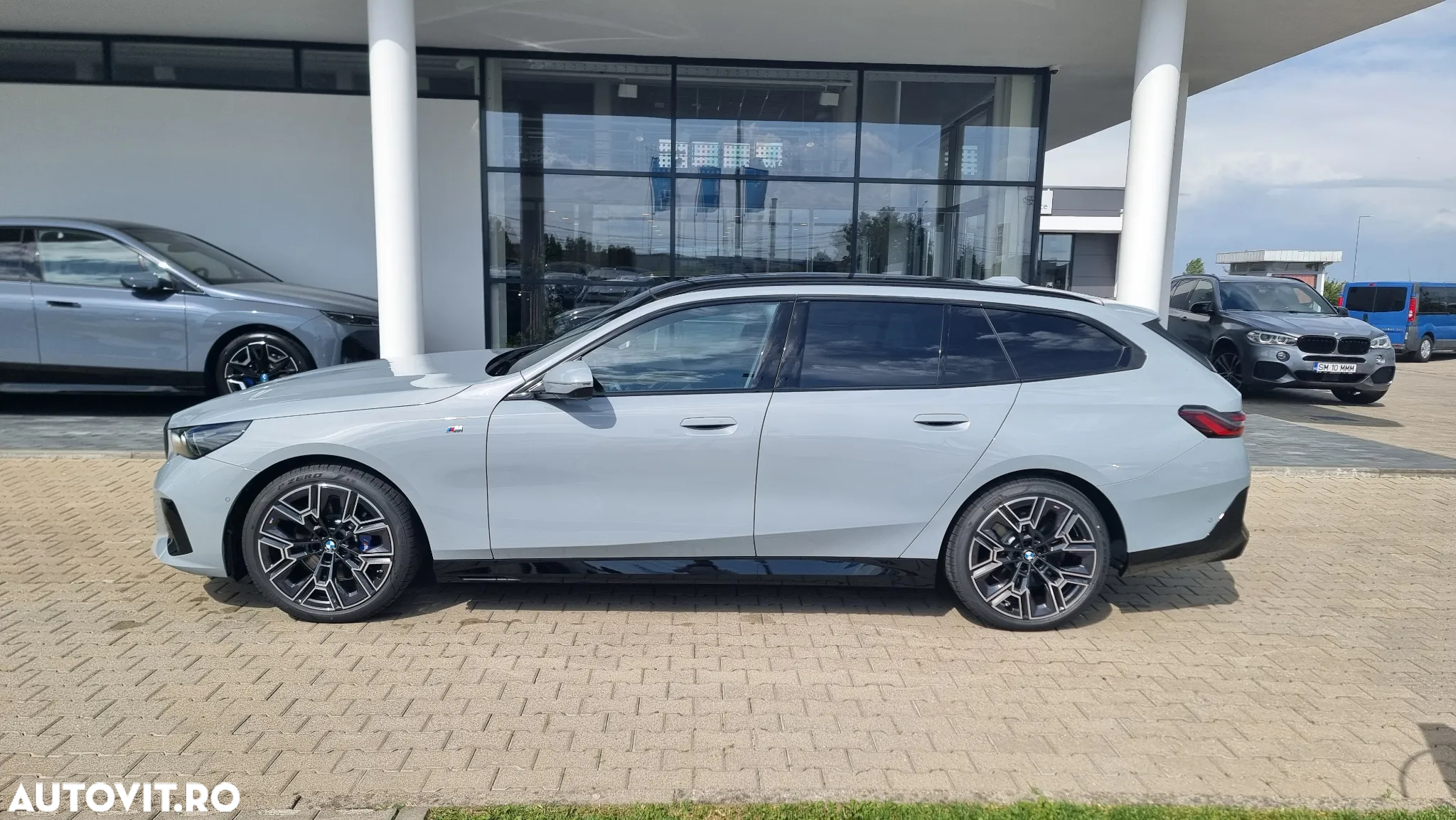 BMW Seria 5 520d xDrive AT MHEV - 2