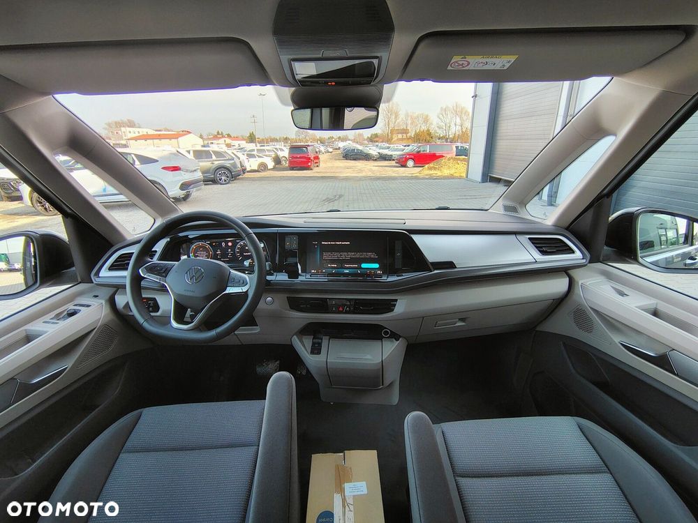 Volkswagen california Nowa California Beach silnik: 2,0 l TDI SCR 150 KM / skrzynia biegów: 7-biegowa DSG rozstaw osi: 3124 mm - 28
