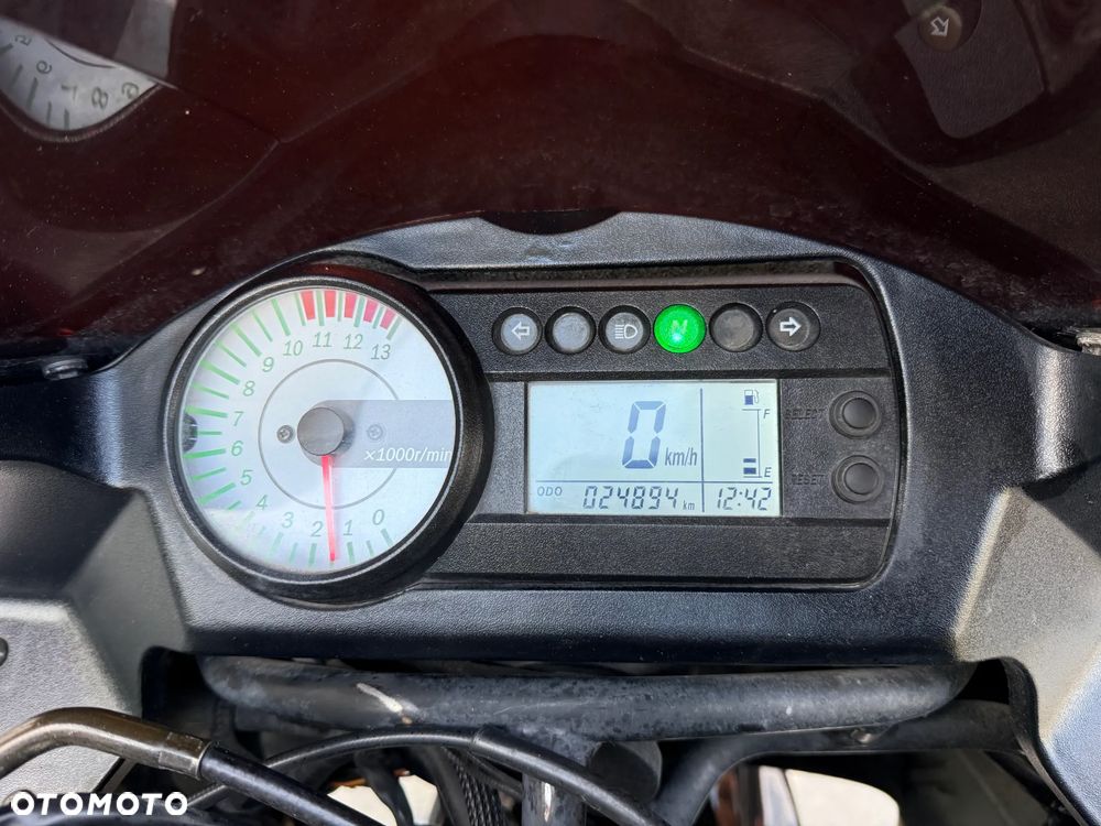 Hyosung GT - 12