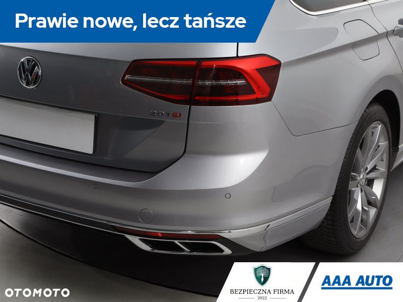 Volkswagen Passat - 23