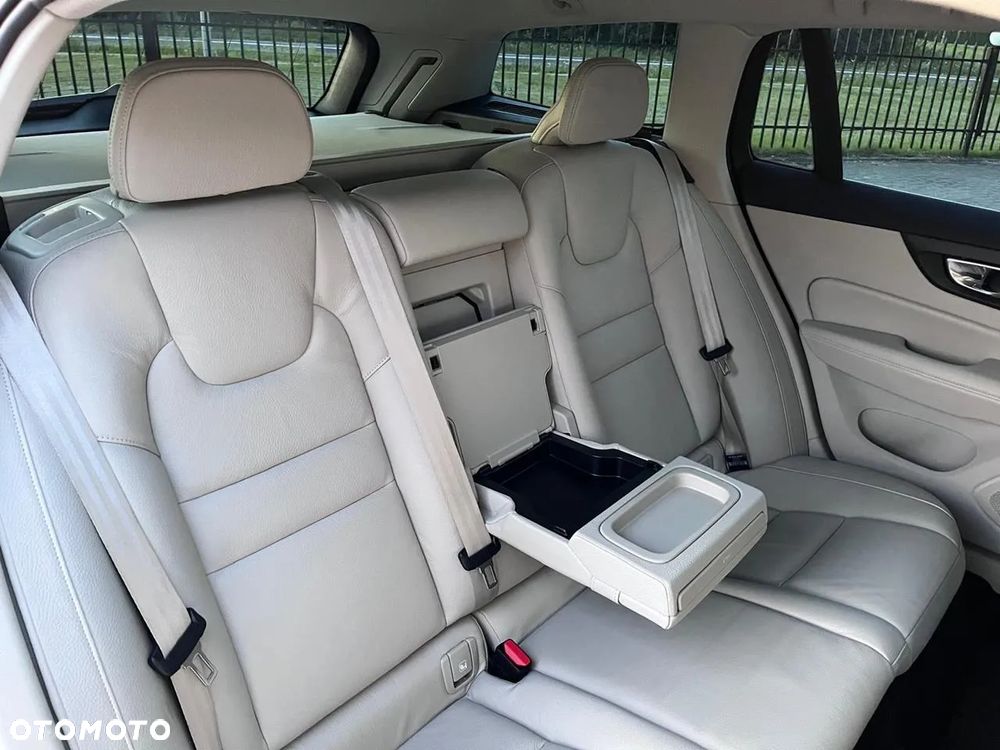Volvo V60 B4 B Geartronic Inscription - 29