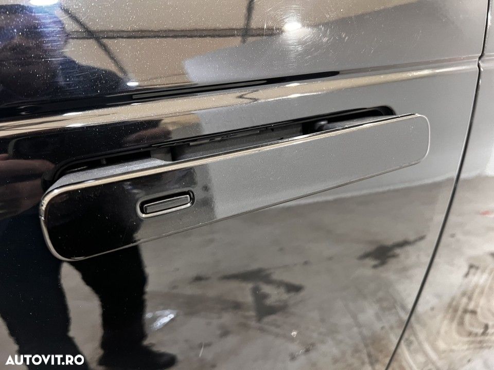 Land Rover Range Rover Velar - 16