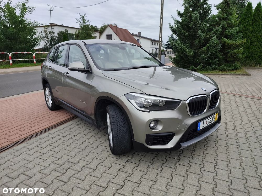 BMW X1 xDrive25d Advantage sport - 3