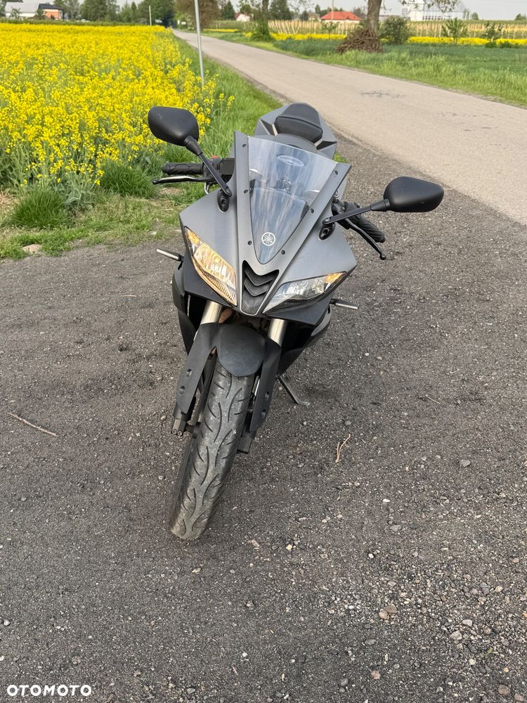 Yamaha YZF - 7