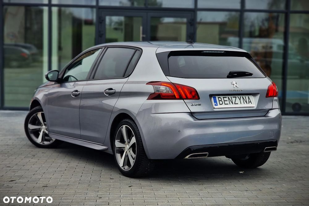 Peugeot 308 1.2 PureTech GPF Allure S&S - 17