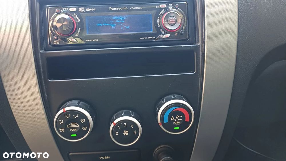 Hyundai Tucson 2.0 Comfort 2WD - 18