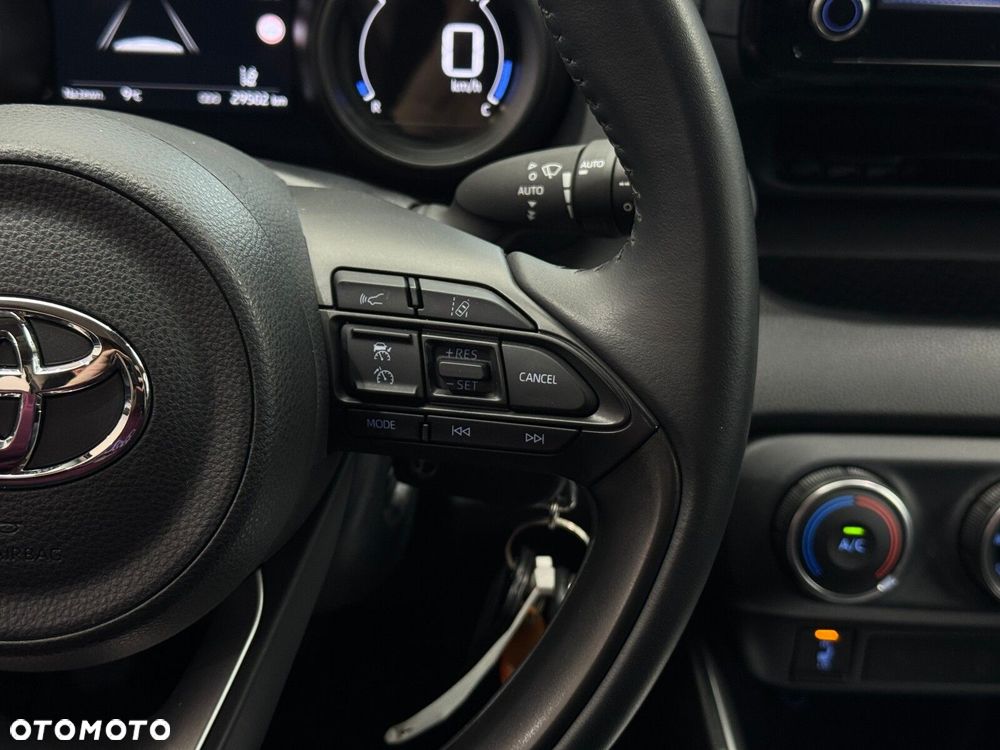 Toyota Yaris 1.5 Comfort - 23