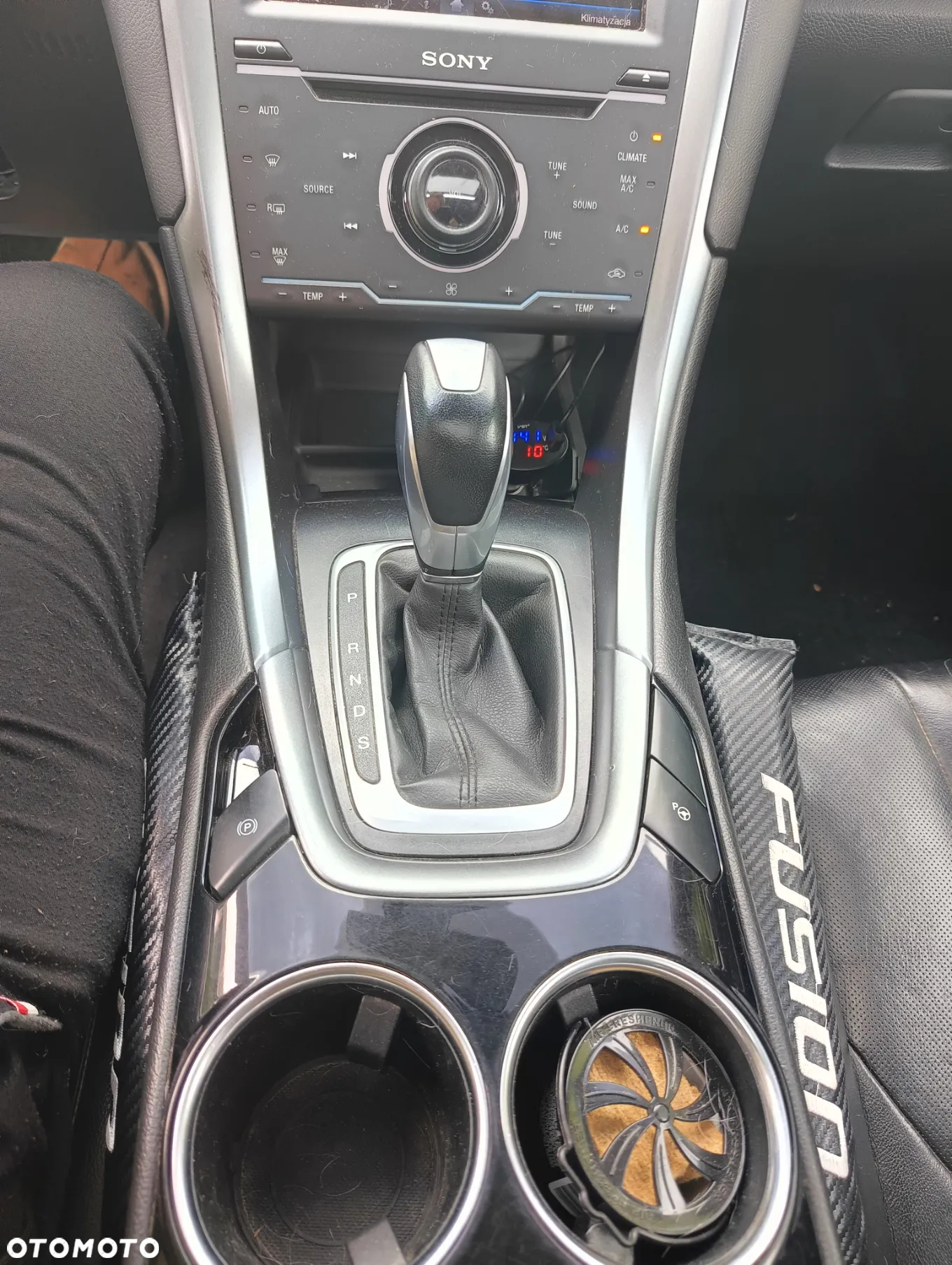 Ford Fusion 2.0 EcoBoost Titanium - 10