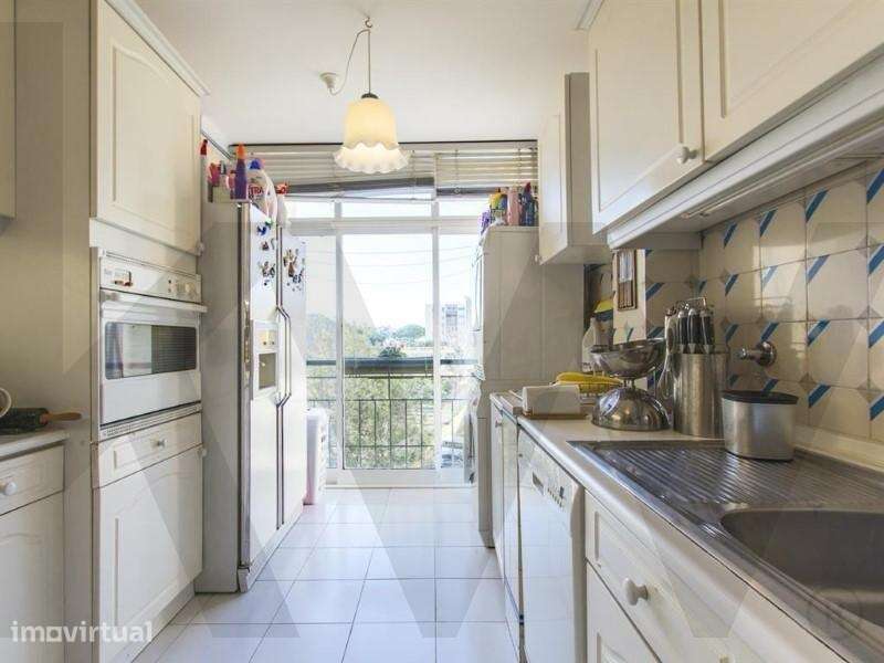 Apartamento excecional T5 C/ 2 Suites, Lareira, Varandas - Prédio Port - Grande imagem: 5/28