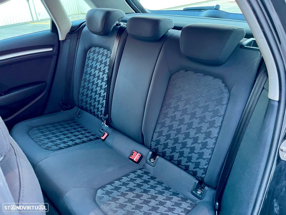 Audi A3 Sportback 1.6 TDI Attraction Ultra - 30