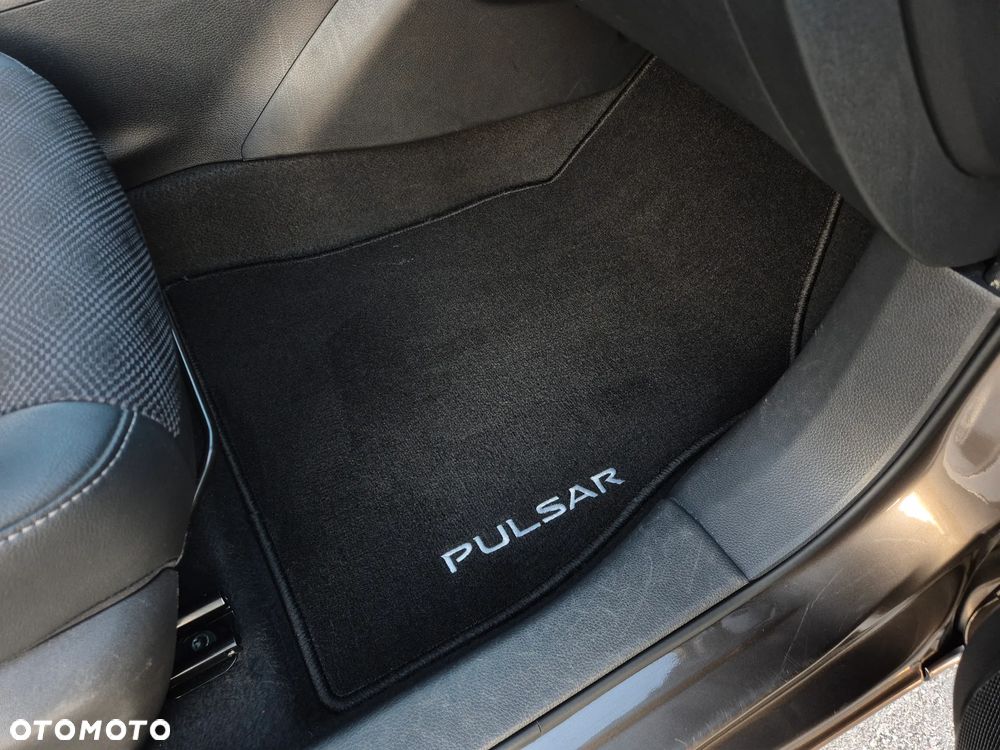 Nissan Pulsar 1.2 DIG-T Tekna - 26