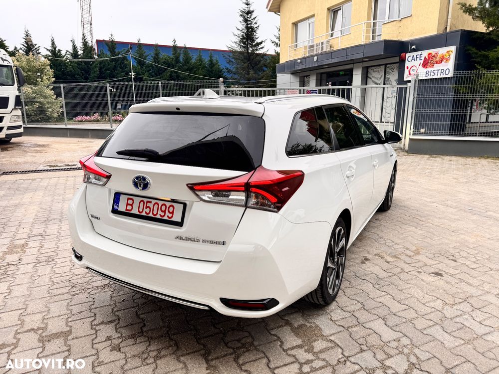 Toyota Auris - 8