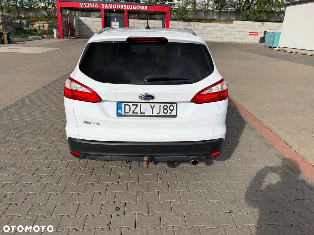 Ford Focus 2013 photo 4