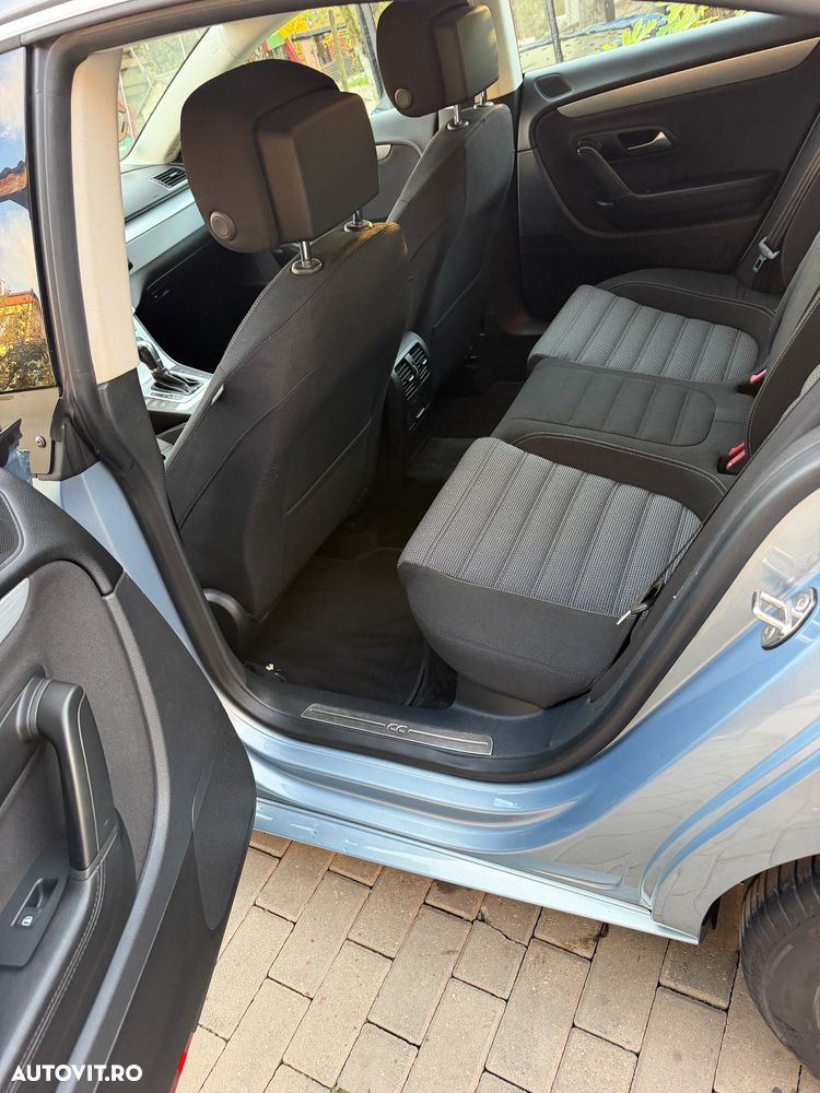 Volkswagen Passat CC - 9