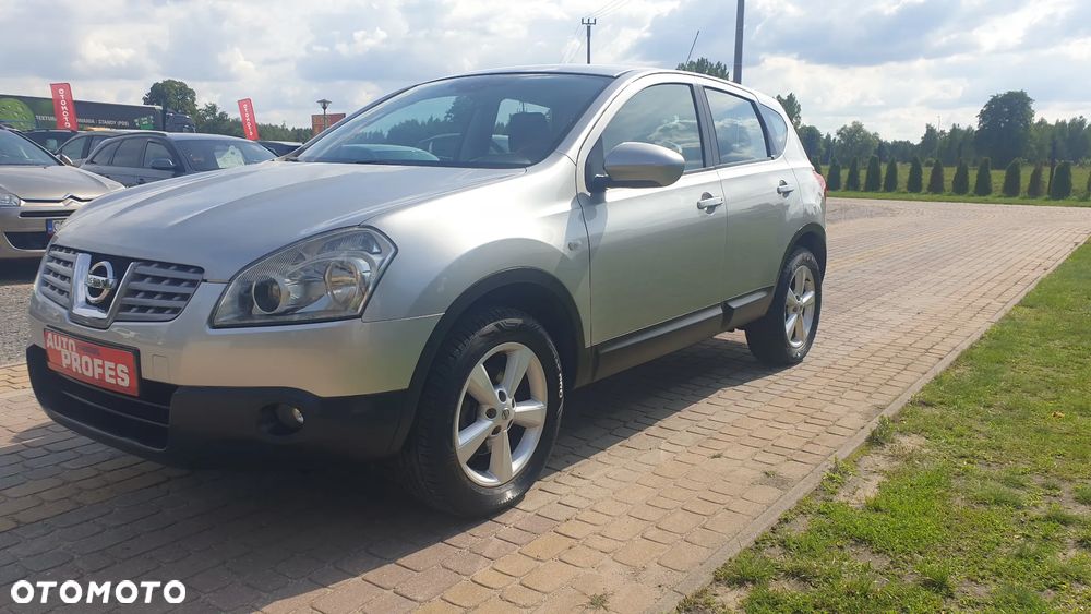 Nissan Qashqai - 2