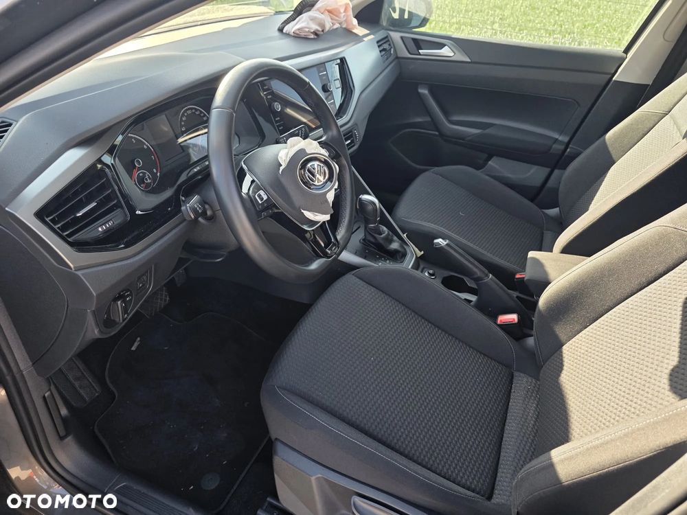 Volkswagen Polo 1.0 TSI DSG Comfortline - 18