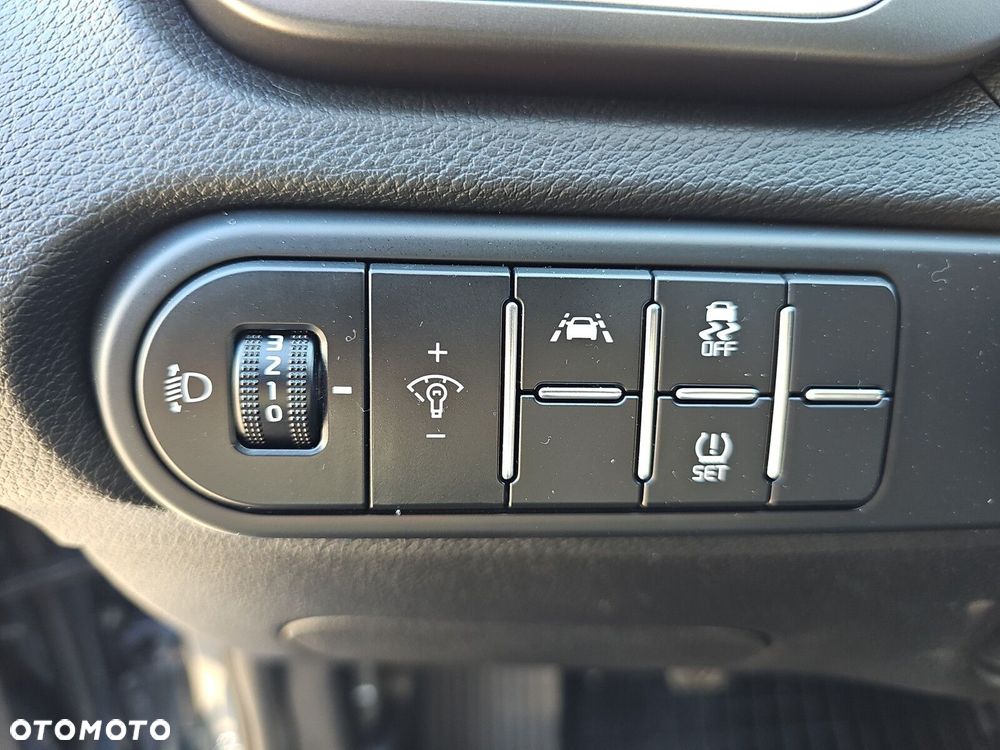 Kia Ceed - 23
