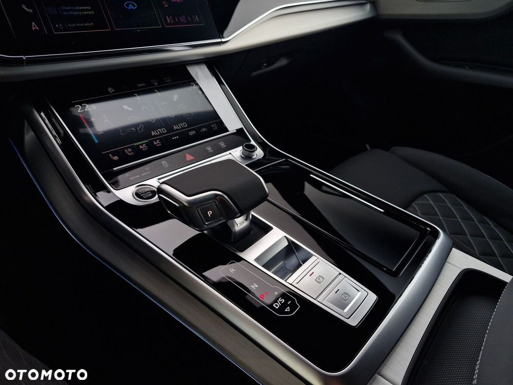 Audi Q8 - 20