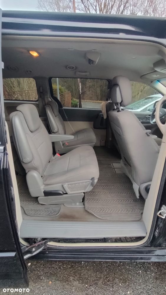 Chrysler Grand Voyager 2.8 CRD LX - 18