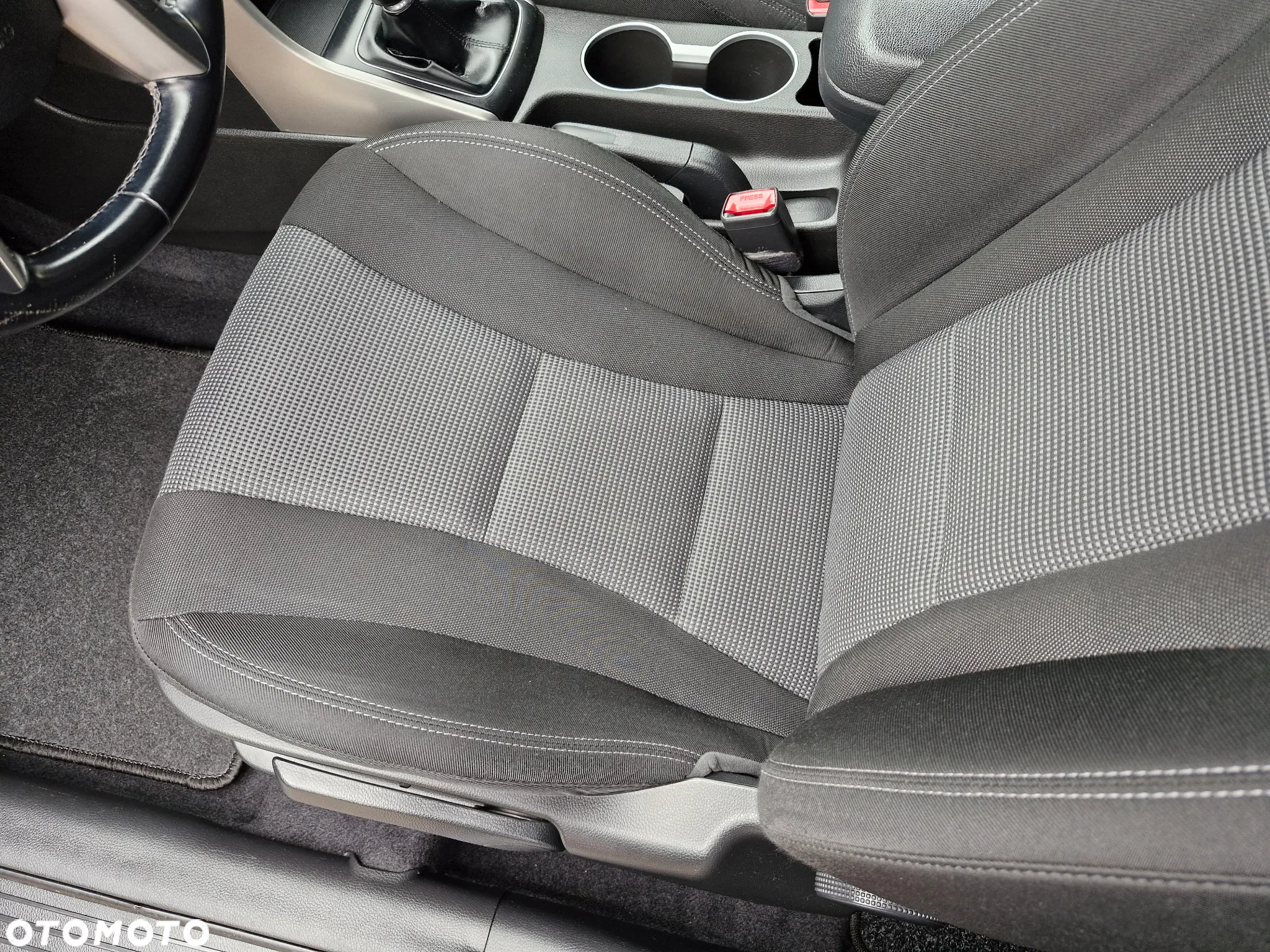 Hyundai i30 1.4 Fifa World Cup Edition - 21