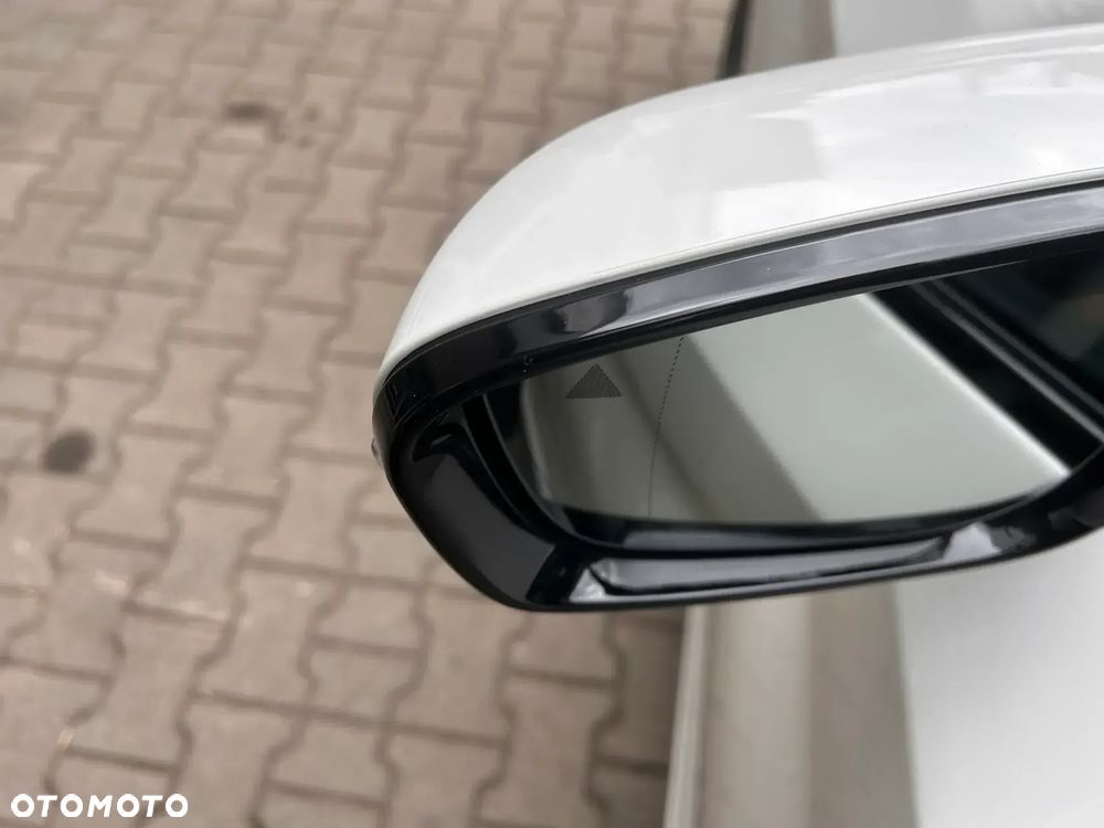BMW Seria 5 520d xDrive mHEV M Sport sport - 9