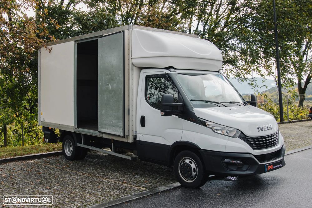 Iveco Daily 3.0 35-160 C/Plataforma - 8