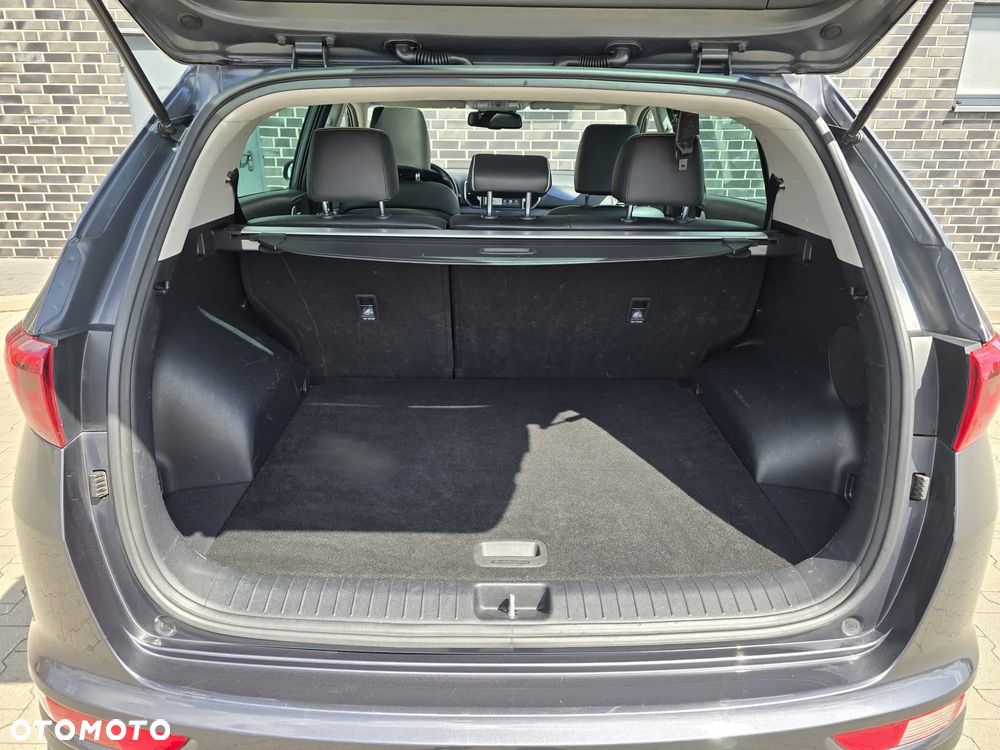 Kia Sportage 1.7 CRDI 2WD Dream-Team Edition - 16