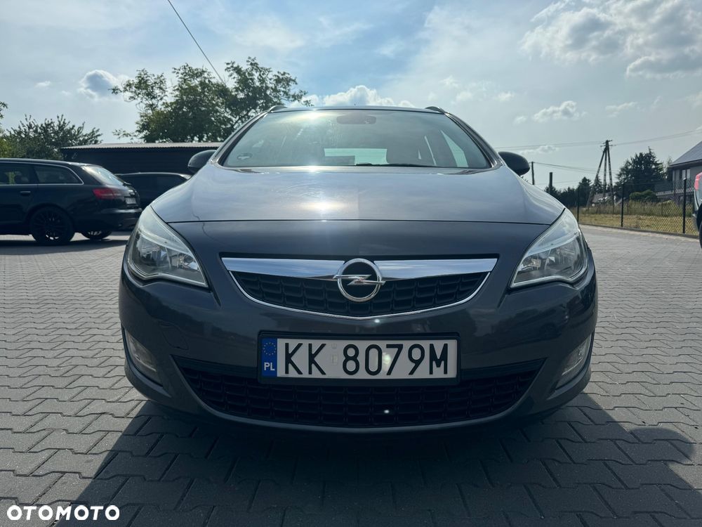 Opel Astra 1.4 Turbo Design Edition - 2