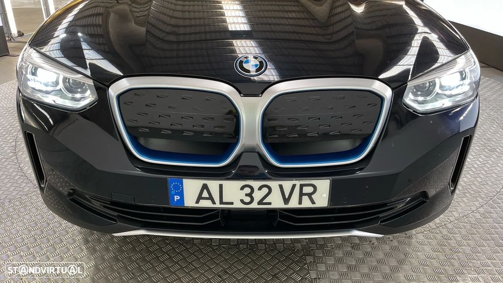 BMW iX3 Inspiring - 9