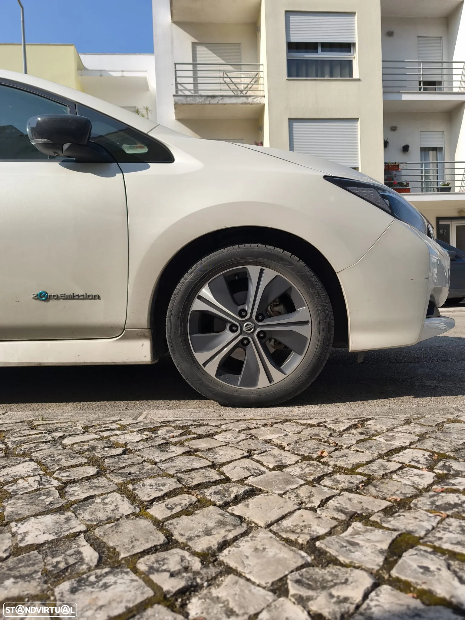 Nissan Leaf 40 kWh Tekna - 3