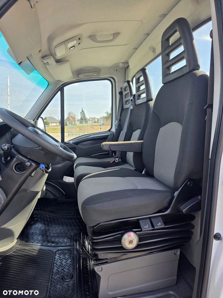 Iveco 35C17 3,0 HPI 170 KONNA SKRZYNIA 4,2M DŁUGA KLIMA WEBASTO BLIŻNIAKI DO 3,5T GWARANCJA - 12