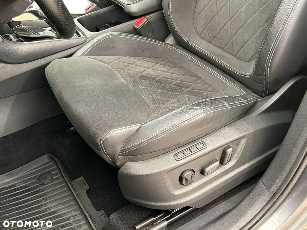 Skoda Kodiaq 2.0 TDI 4x4 DSG Sportline - 18