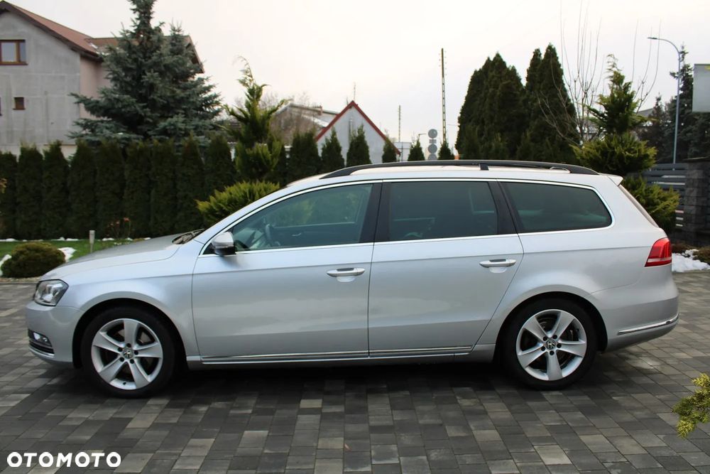 Volkswagen Passat 2.0 TDI BlueMotion Technology Comfortline - 2