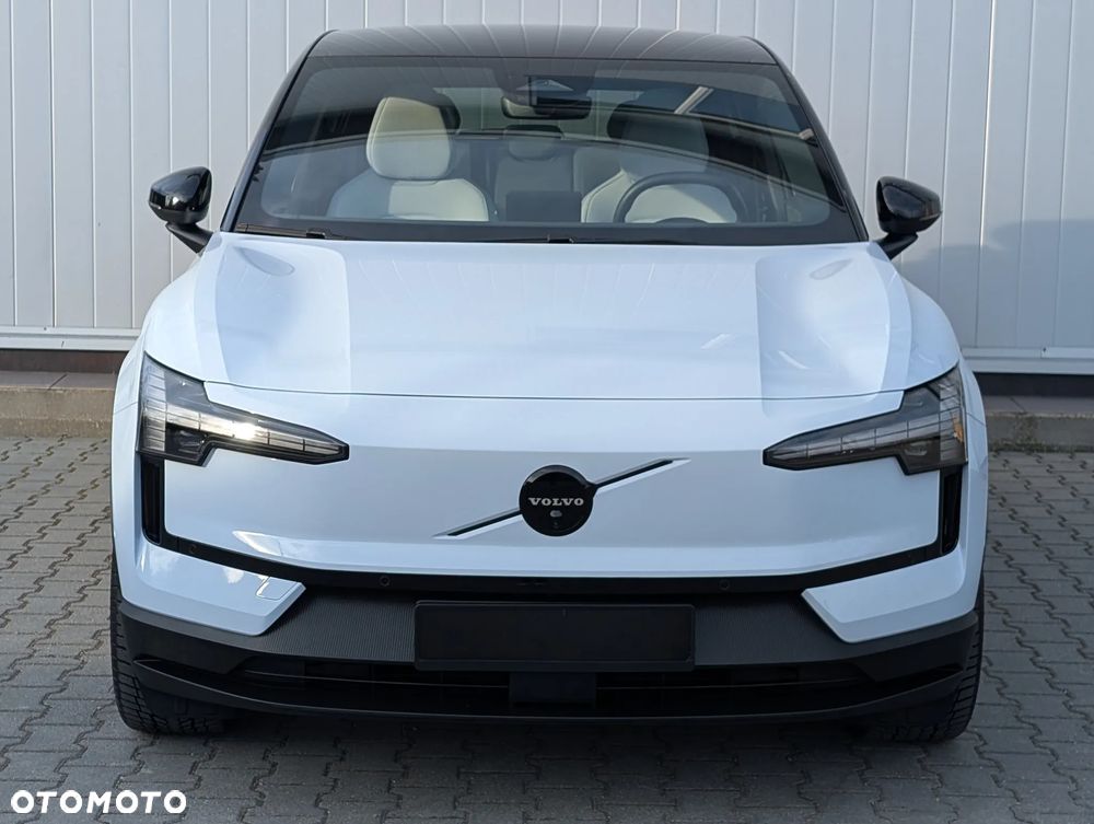 Volvo EX30 Twin Motor Performance AWD Ultra - 15