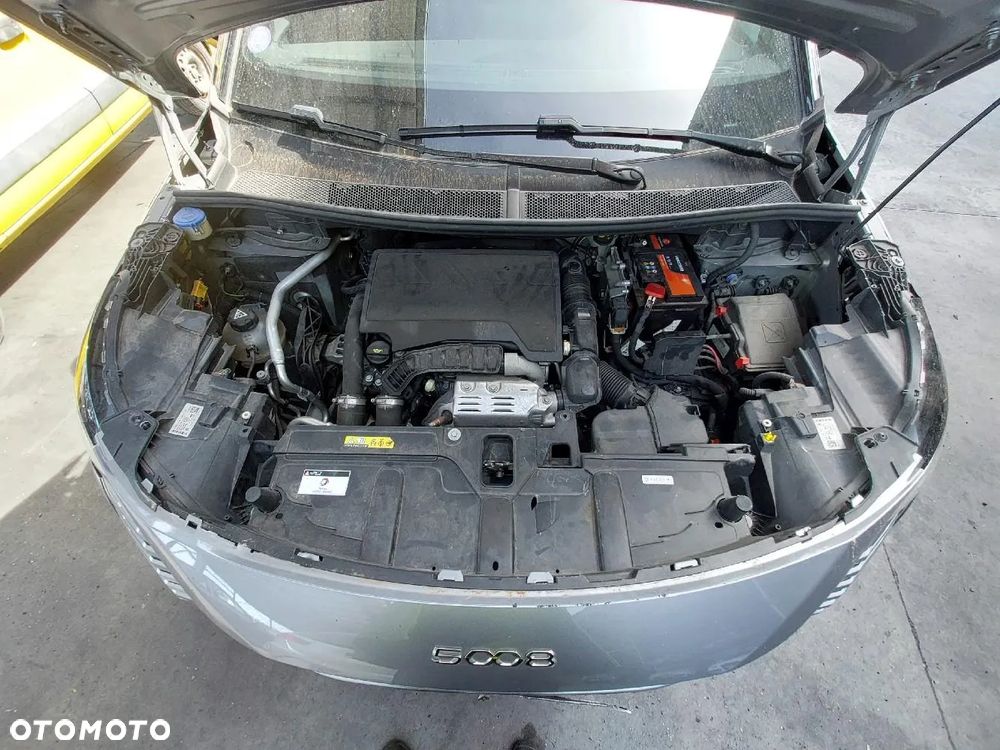 Peugeot 5008 - 17