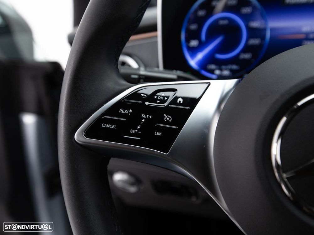 Mercedes-Benz EQE 350 - 20