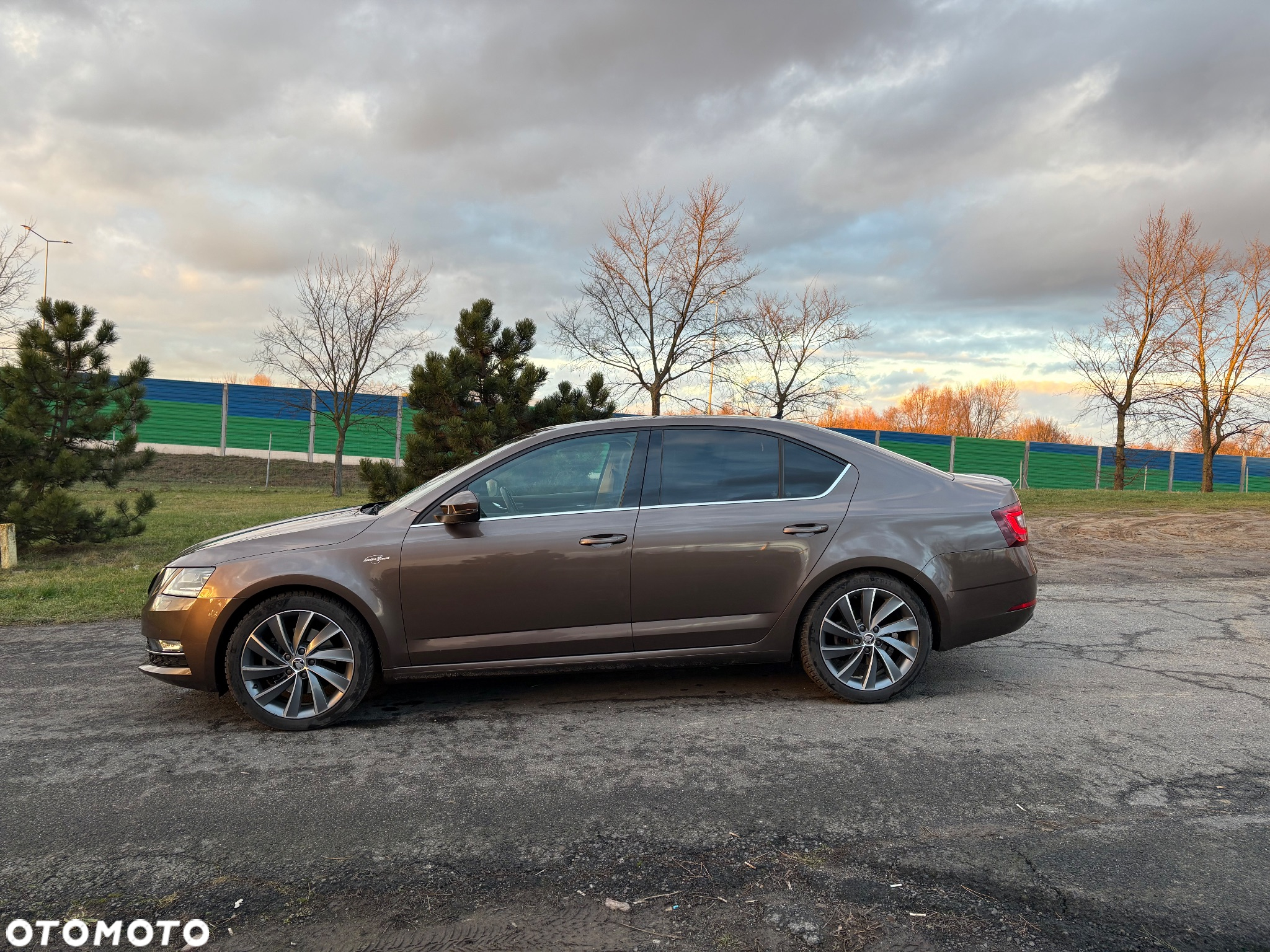Skoda Octavia 2.0 TSI L&K DSG - 2