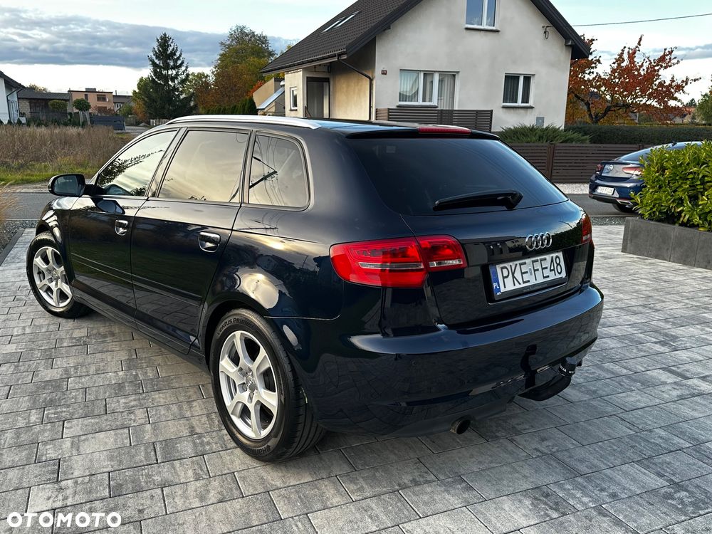 Audi A3 Sportback - 3
