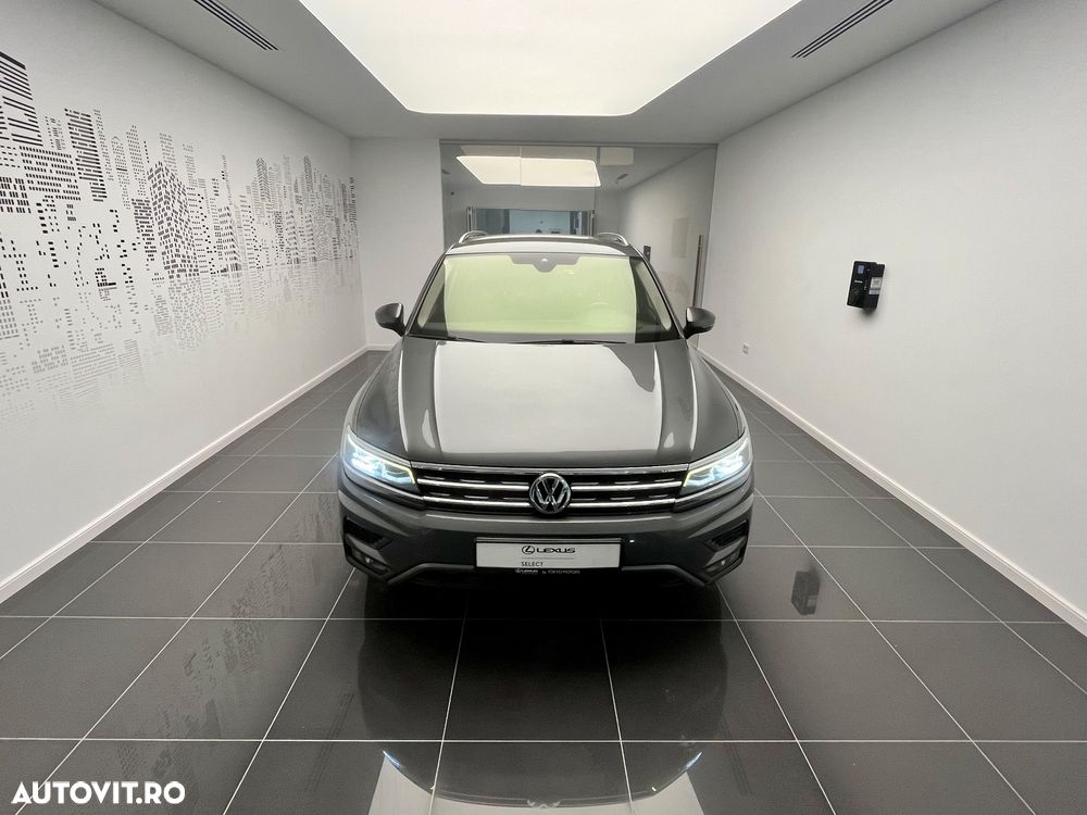Volkswagen Tiguan - 4