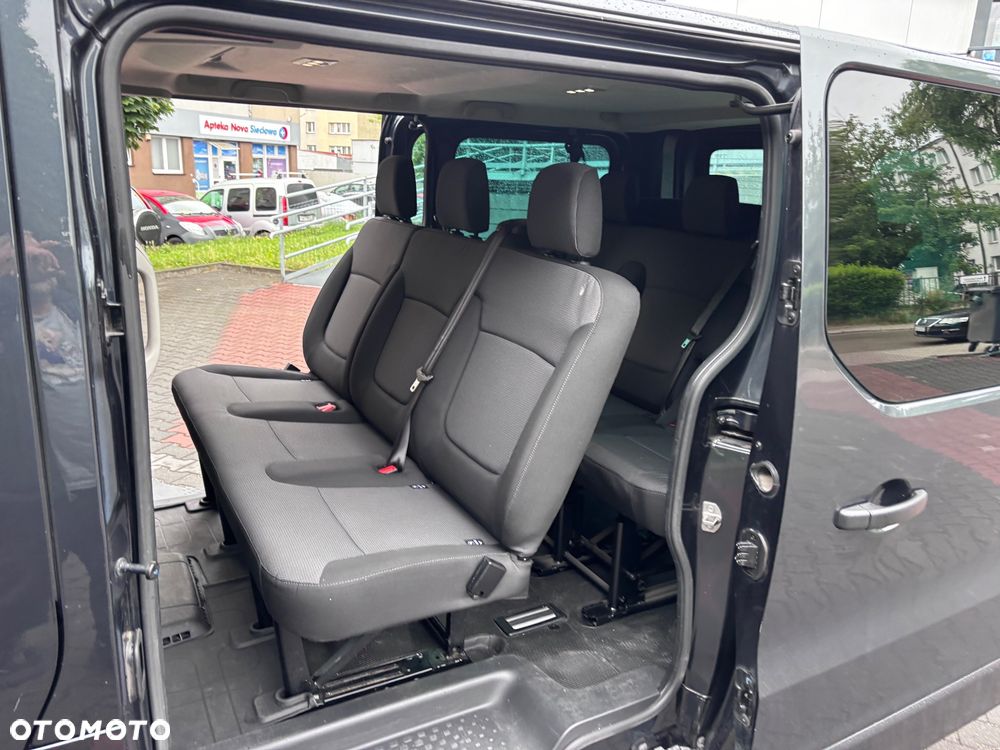 Renault Trafic 2.0 dCi EDC - 13