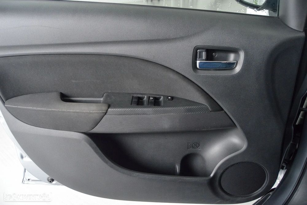 Mitsubishi Space Star 1.2 Intense - 29