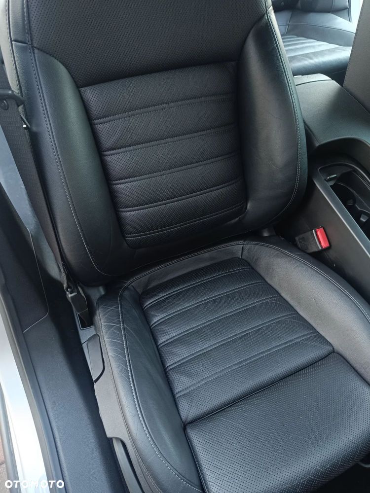 Opel Insignia 2.0 Turbo 4x4 Cosmo - 23